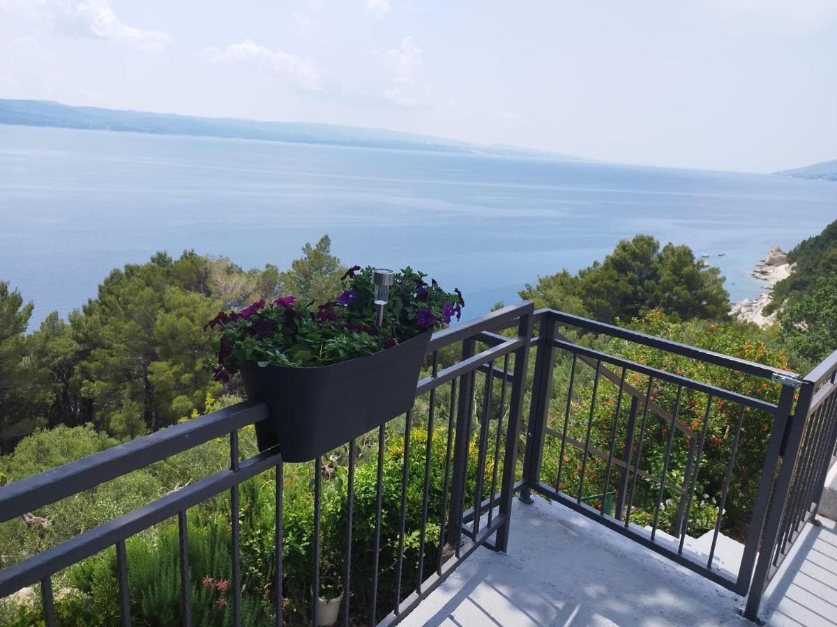 Apartments Mare - 150 M From Beach Brela Exterior foto